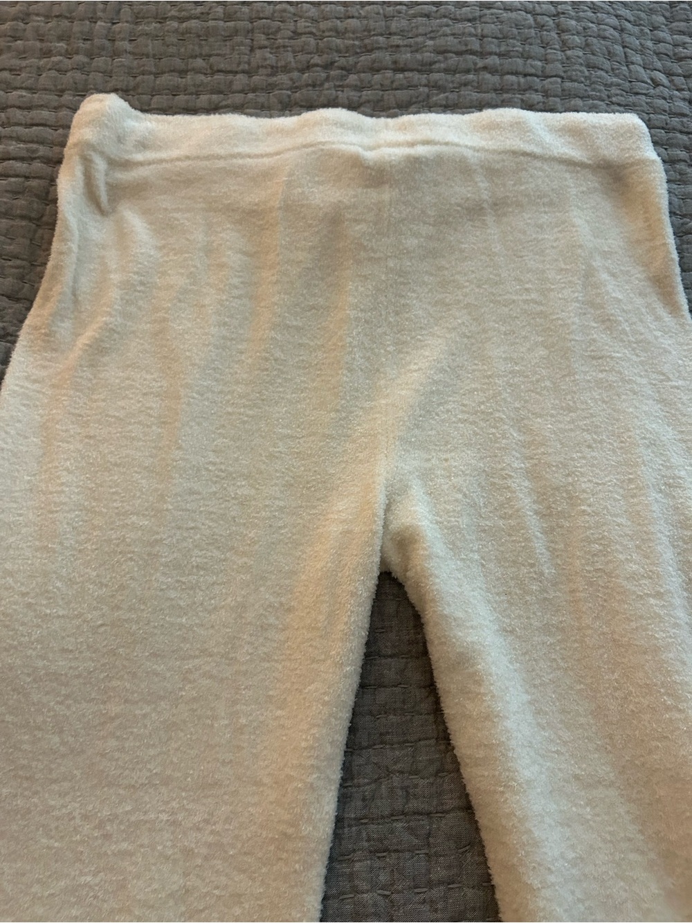 Women’s Barefoot Dreams Cozy Chic Lite lounge pants in pearl in Tall XL - Picture 5 of 6